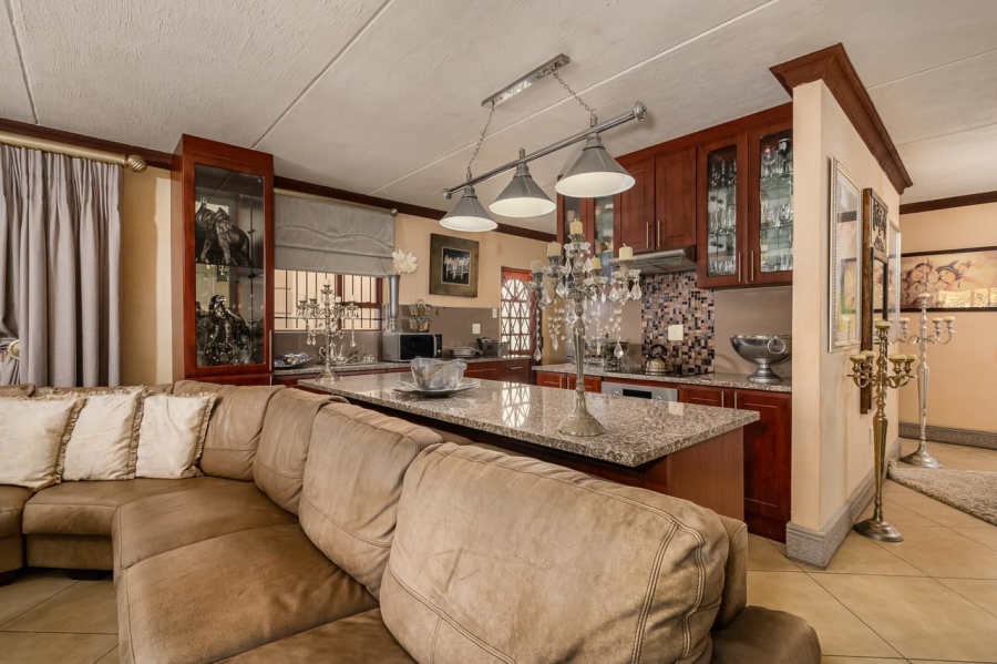 4 Bedroom Property for Sale in Brentwood Park Eastern Cape